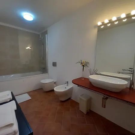 Pensjonat Affittacamere St Roch - Colazione, Bagno Annesso E Giardino - La Spezia Ponzano Superiore